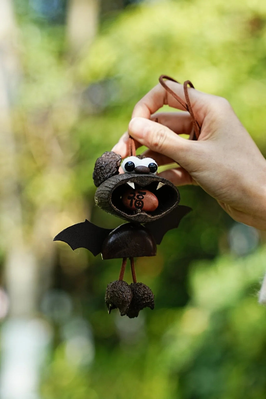 "Fortune Bat" Nut Shell Luck Car Charm