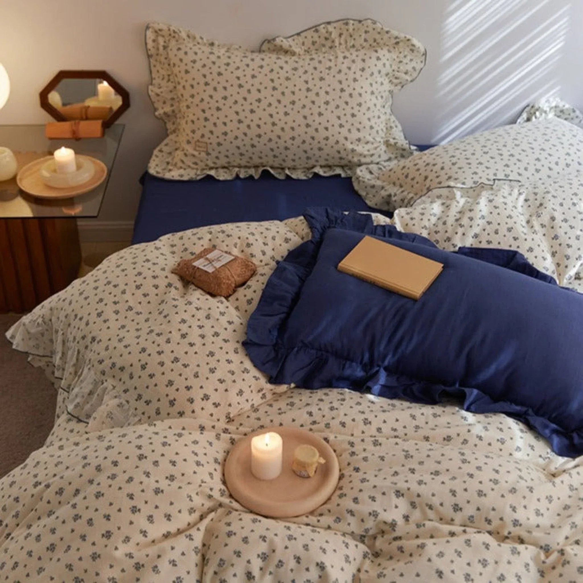 French Floral Earth Tone Double Layer Ruffle Bedding Set / Beige + Blue Ever Lasting
