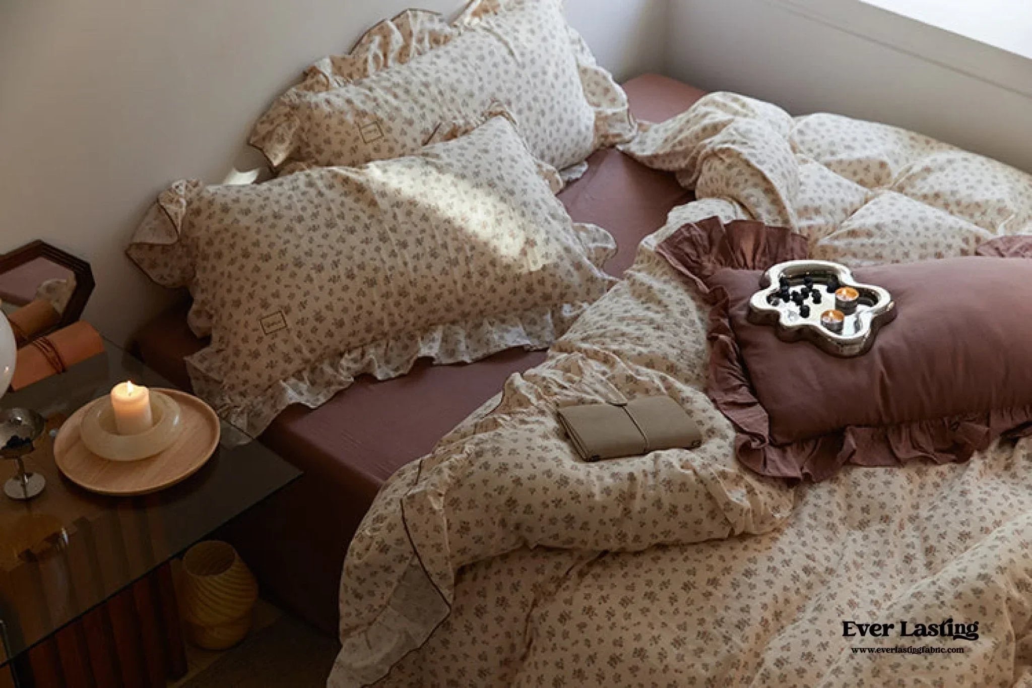 French Floral Earth Tone Double Layer Ruffle Bedding Set / Beige + Blue Ever Lasting