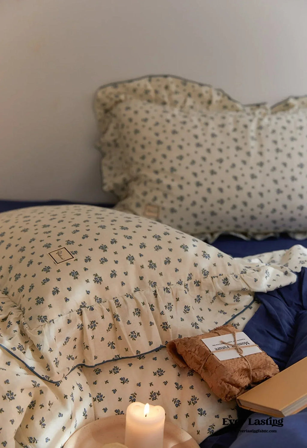 French Floral Earth Tone Double Layer Ruffle Bedding Set / Beige + Blue Ever Lasting