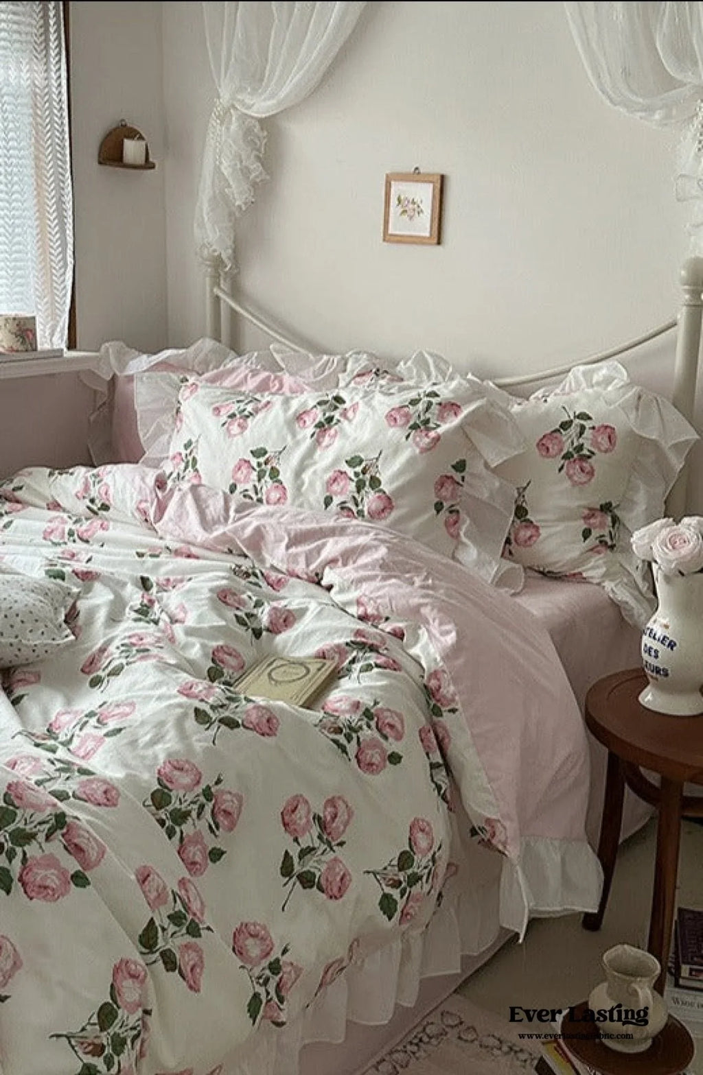 French Ruffle Floral Bedding Set / Gray Ever Lasting