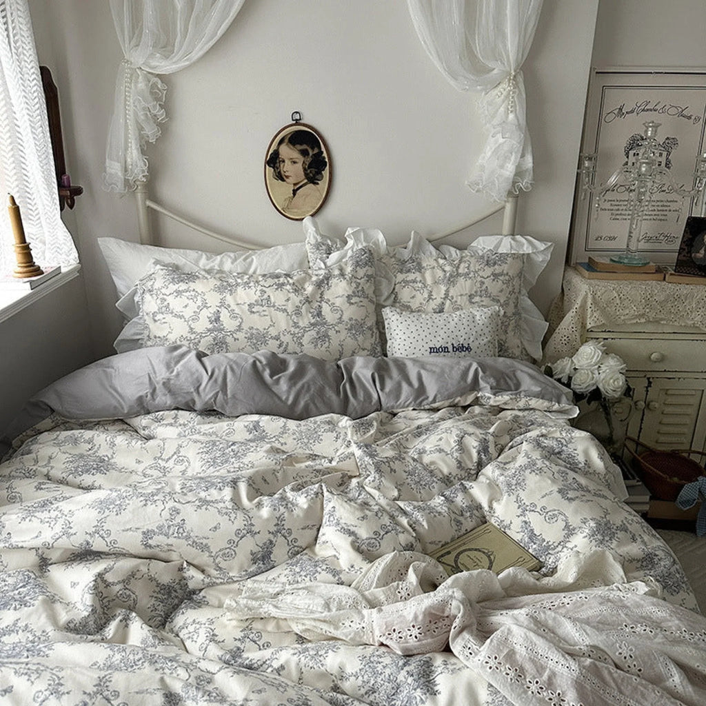 French Ruffle Floral Bedding Set / Gray Ever Lasting