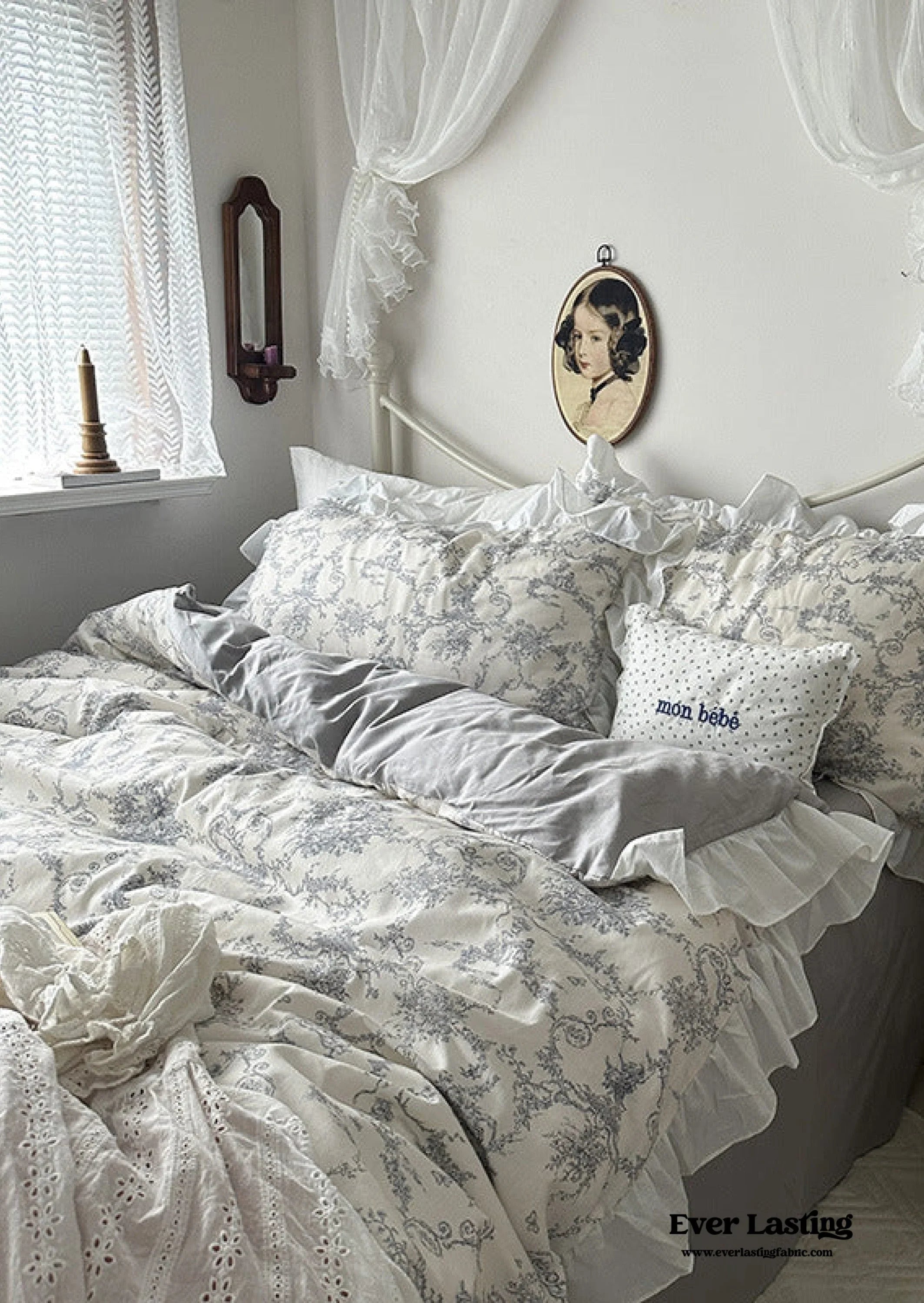 French Ruffle Floral Bedding Set / Gray Ever Lasting