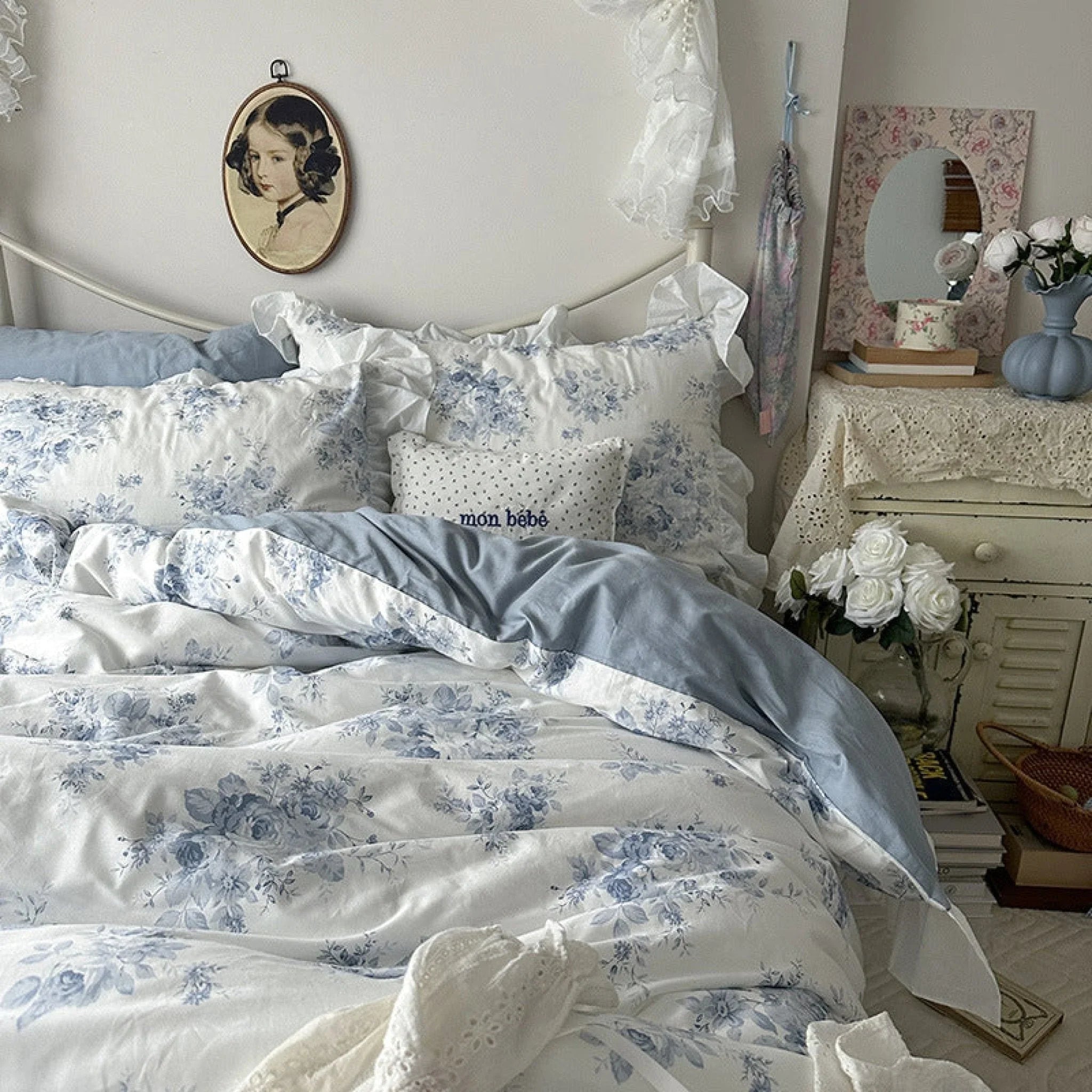 French Ruffle Floral Bedding Set / Gray Ever Lasting