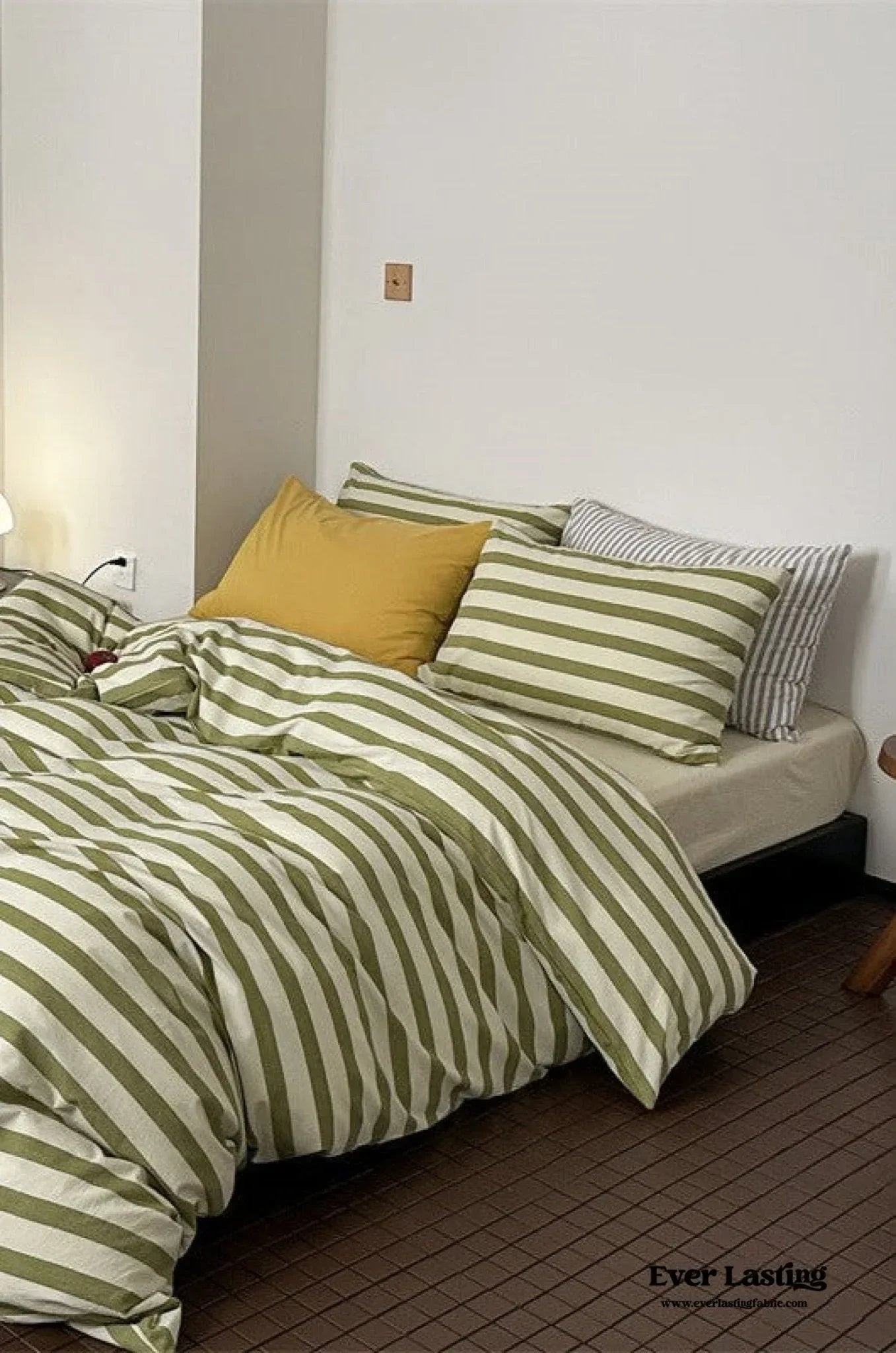 French Stripes Minimal Bedding Set / Green Yellow Ever Lasting