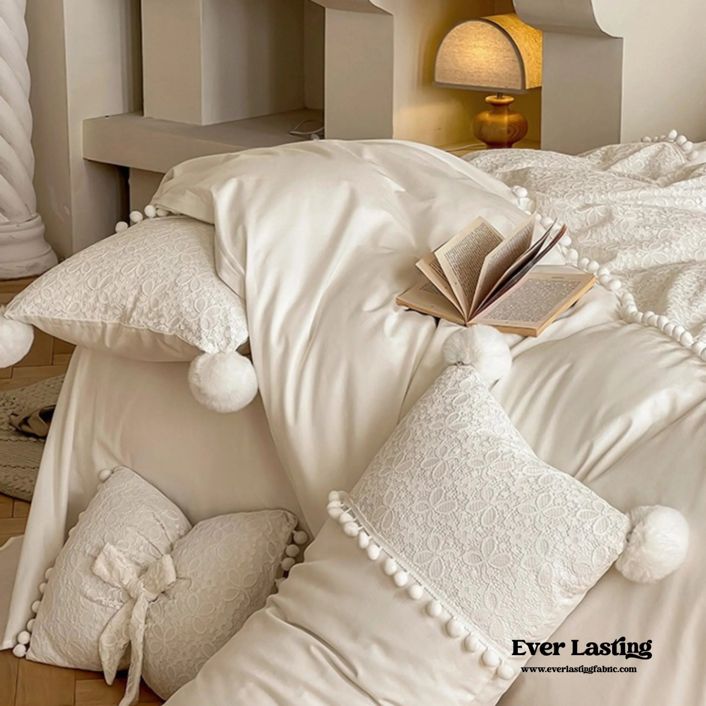 French Sweet Lace Plush Ball Bedding Set / Pink Ever Lasting