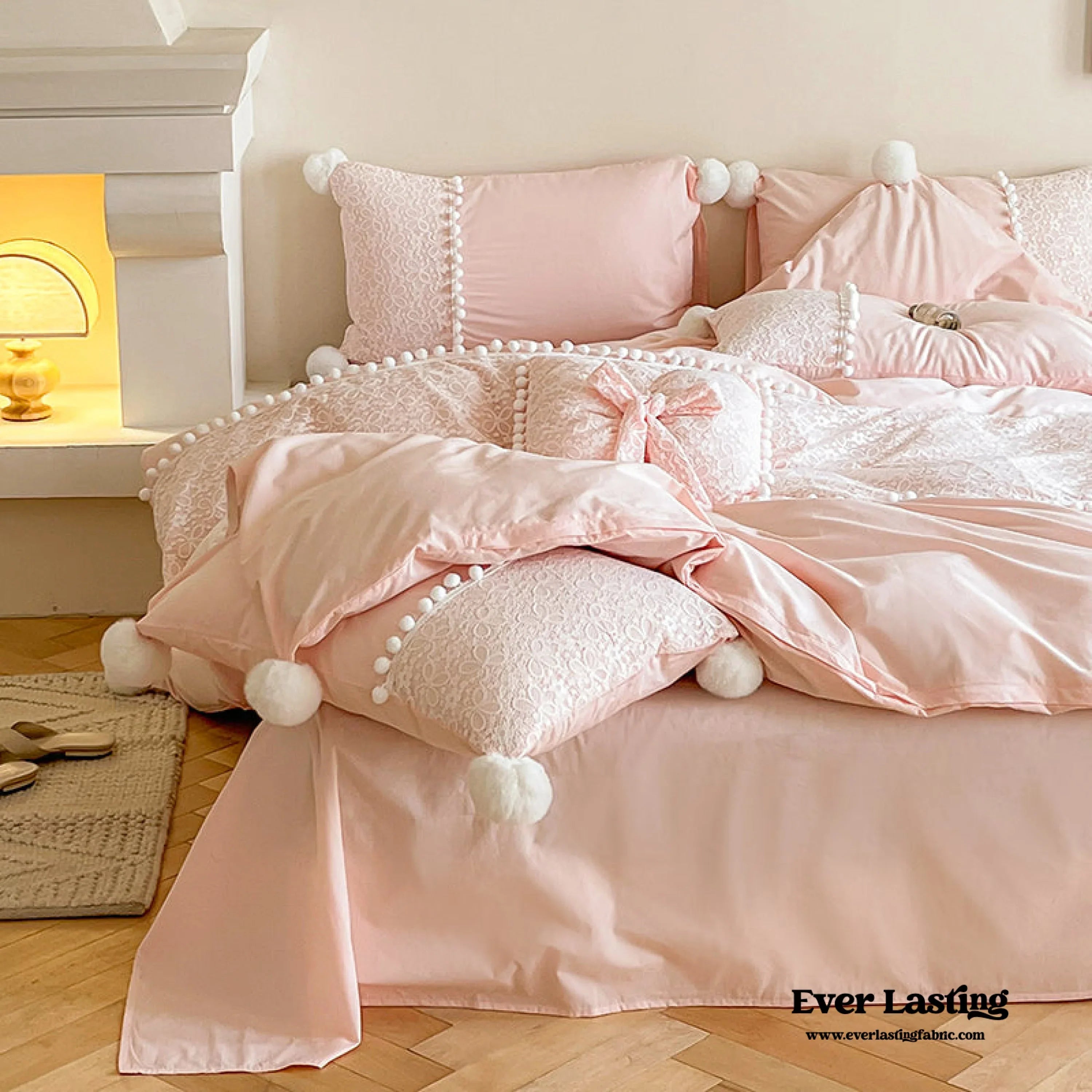 French Sweet Lace Plush Ball Bedding Set / Pink Ever Lasting