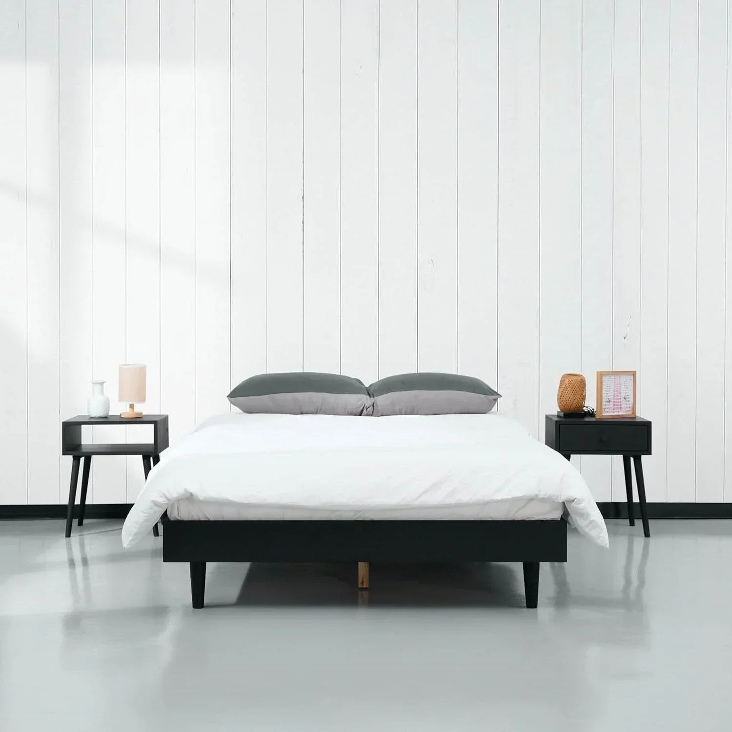 Full size Mid-Century Modern Platform Bed Frame in Black Wood Finish
