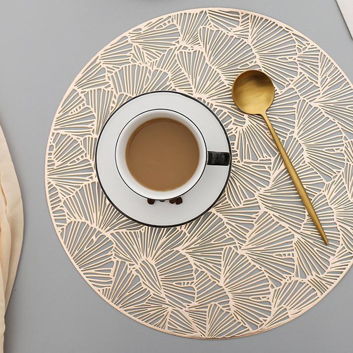Garden Vinyl Placemat - Set of 4 Tea + Linen