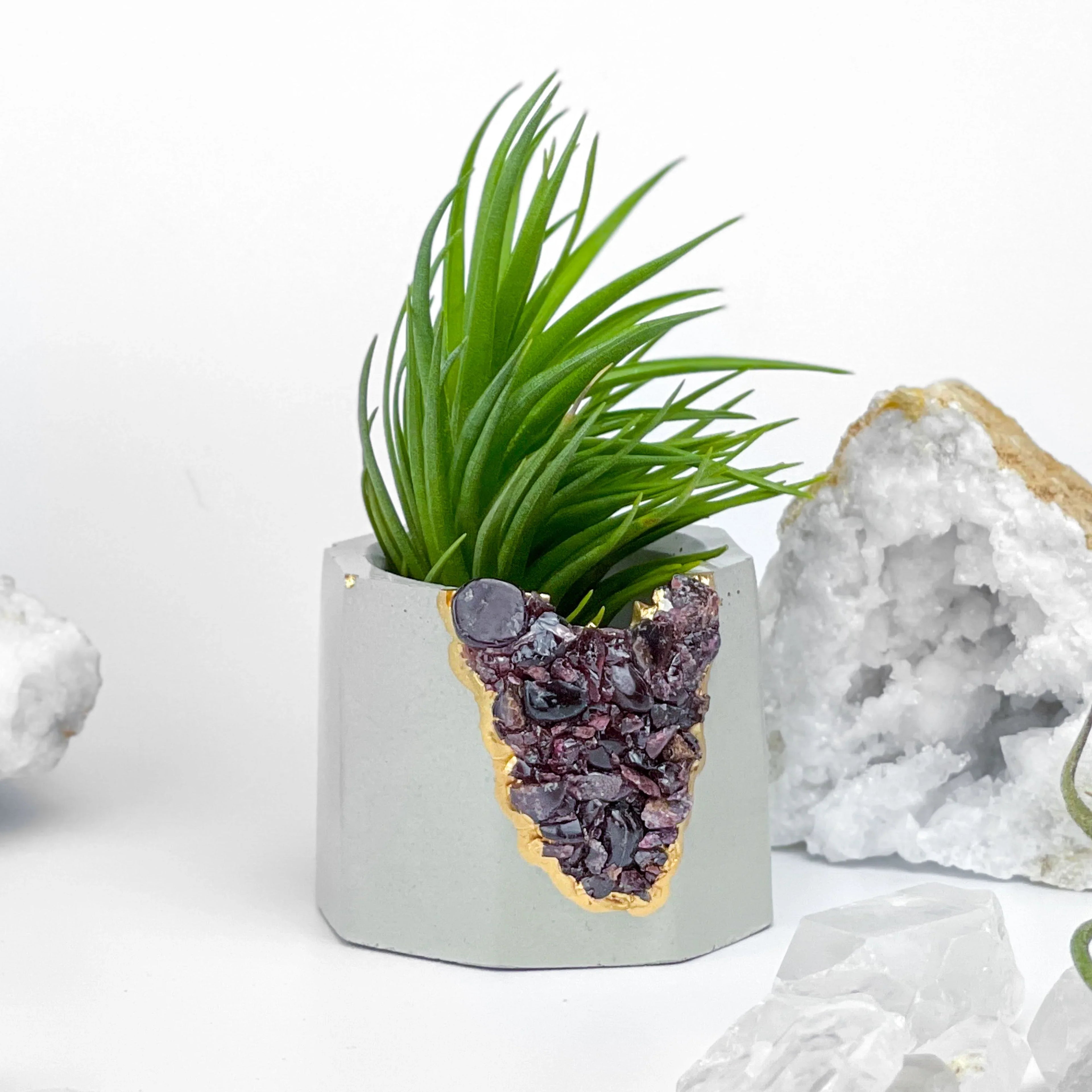GARNET GEODE PLANTER AURA 8 HOME