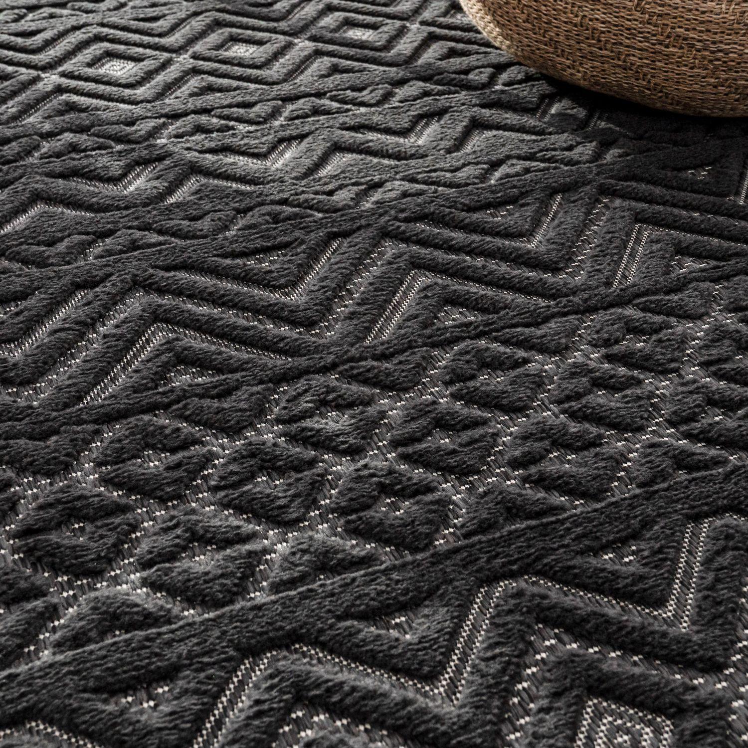 Indoor Outdoor Rug Livorno Boho High-Low Pattern In Anthracite RugYourHome