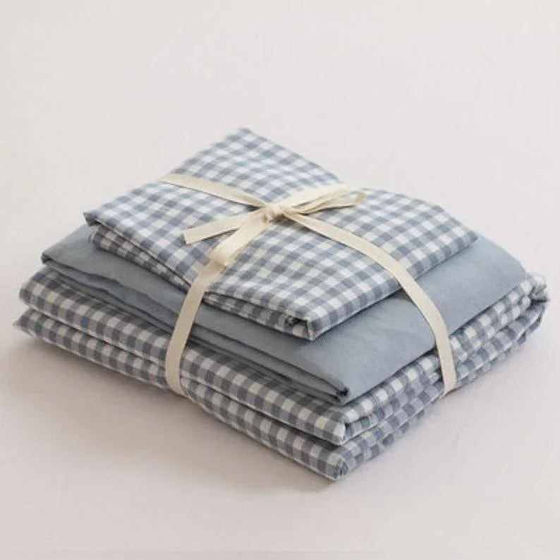 Gingham Bedding Set / Blue Ever Lasting