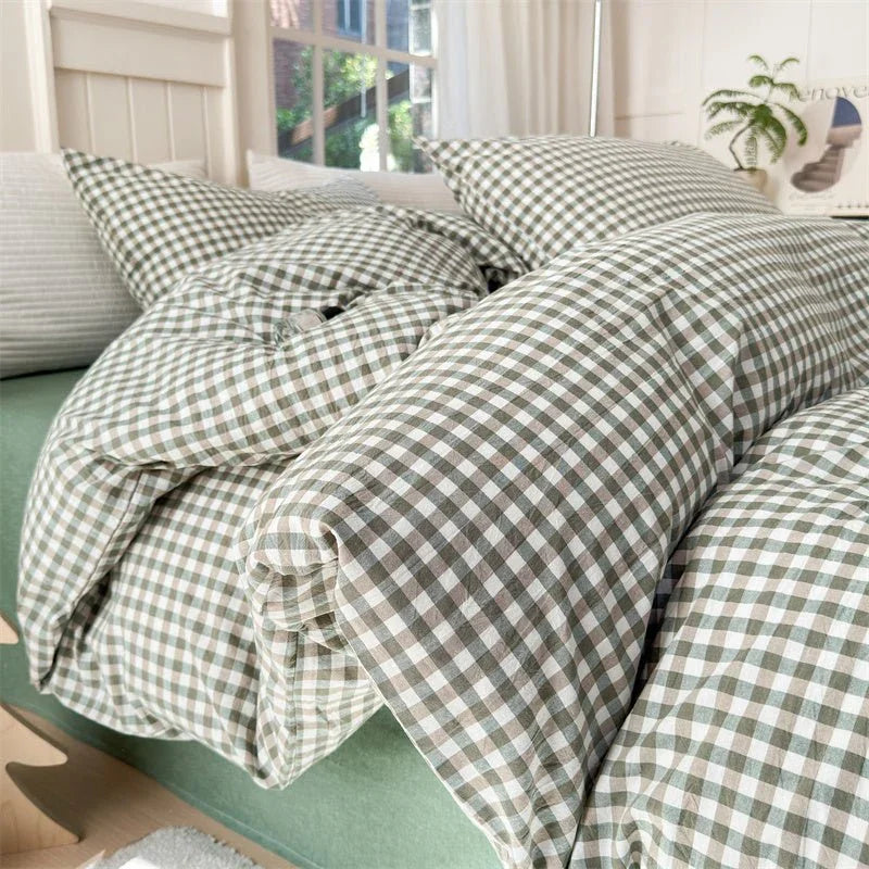 Gingham Bedding Set / Blue Ever Lasting