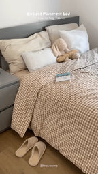 Gingham Bedding Set / Blue Ever Lasting