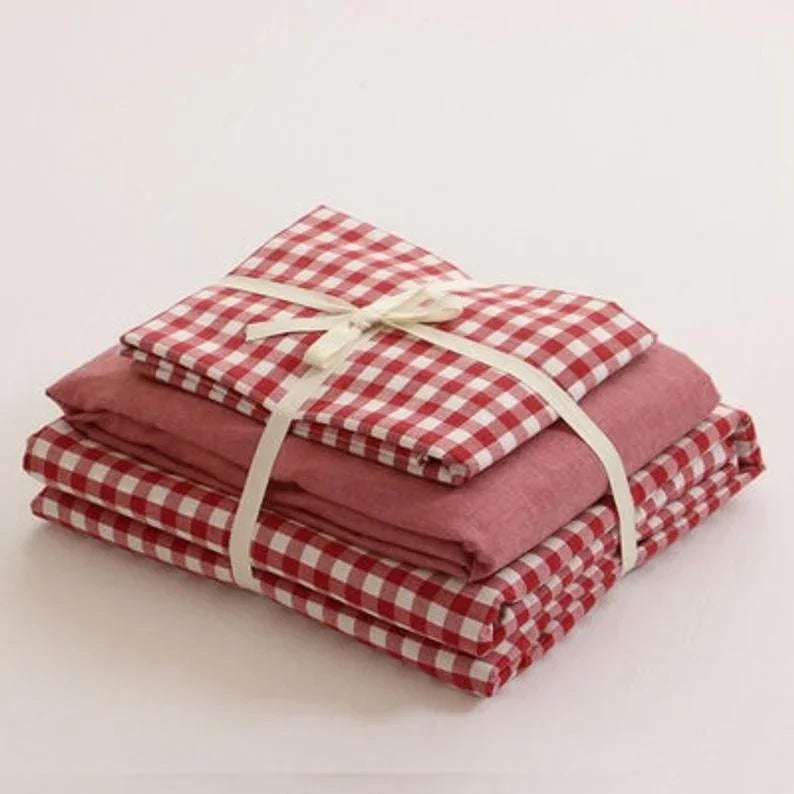 Gingham Bedding Set / Red Ever Lasting