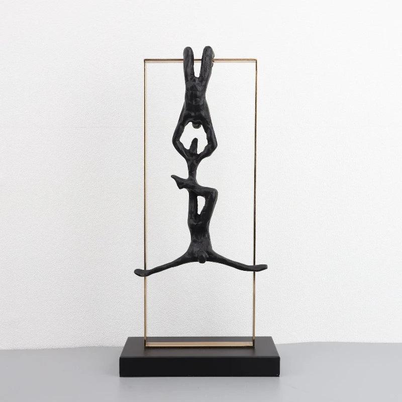 Retro Figure Ornament - Simple Metal Frame Gold, detail shot - House Of Avana