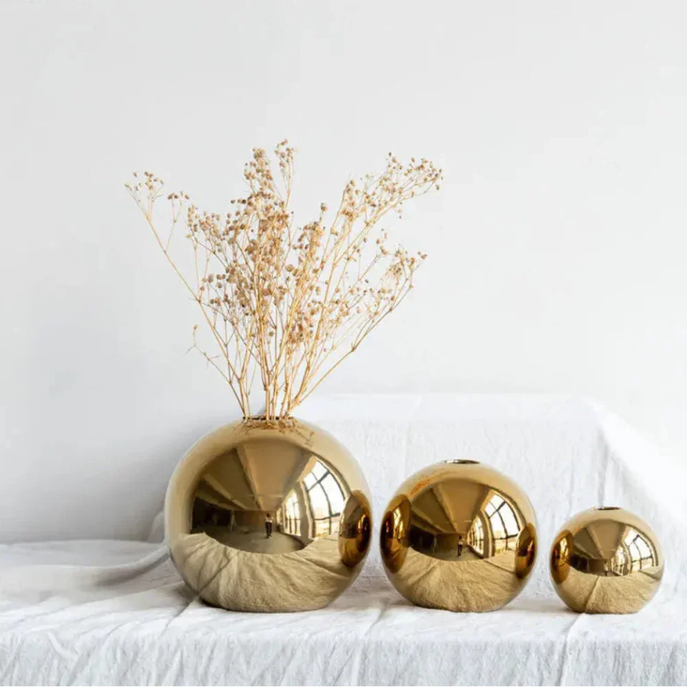 Golden Ball Ceramic Vase - House Of Avana