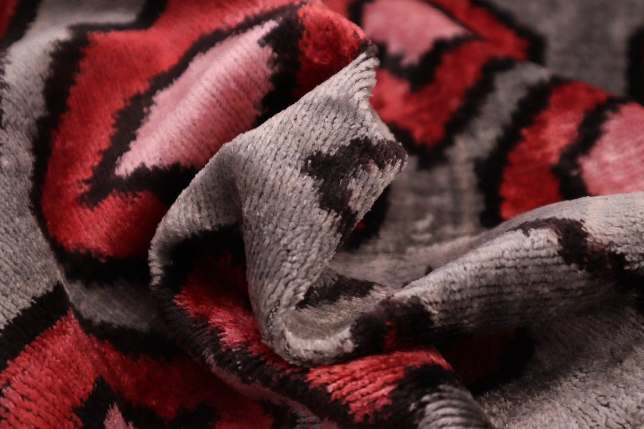 Canvello Velvet Silk Gray Pink Farmhouse Throw Pillows - 24x16 in, detail shot - House Of Avana