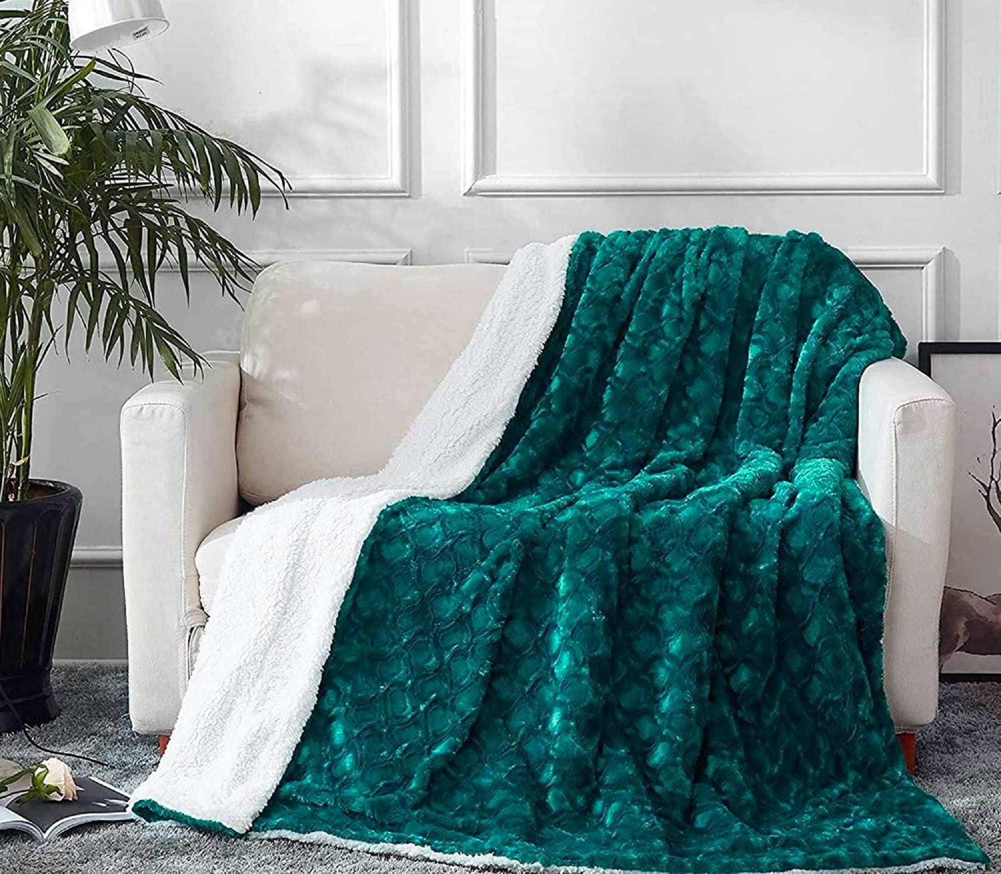 DaDa Bedding Mermaid Scales Emerald Green Blue w/ Sherpa Backside Faux Fur Throw Blanket (BL-171805) DaDalogy Bedding Collection
