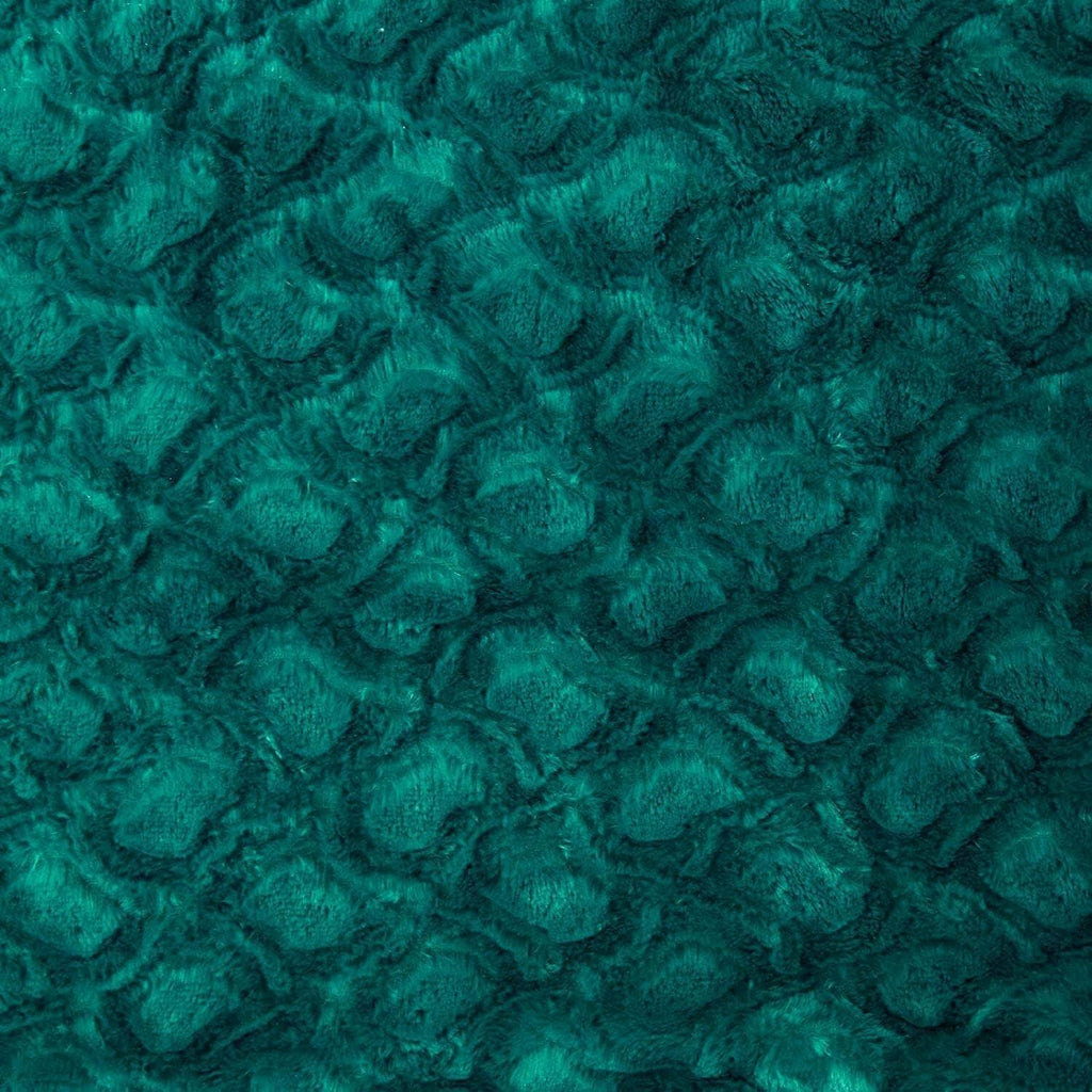 Soft green and blue faux fur throw blanket, plush texture - House of Avana