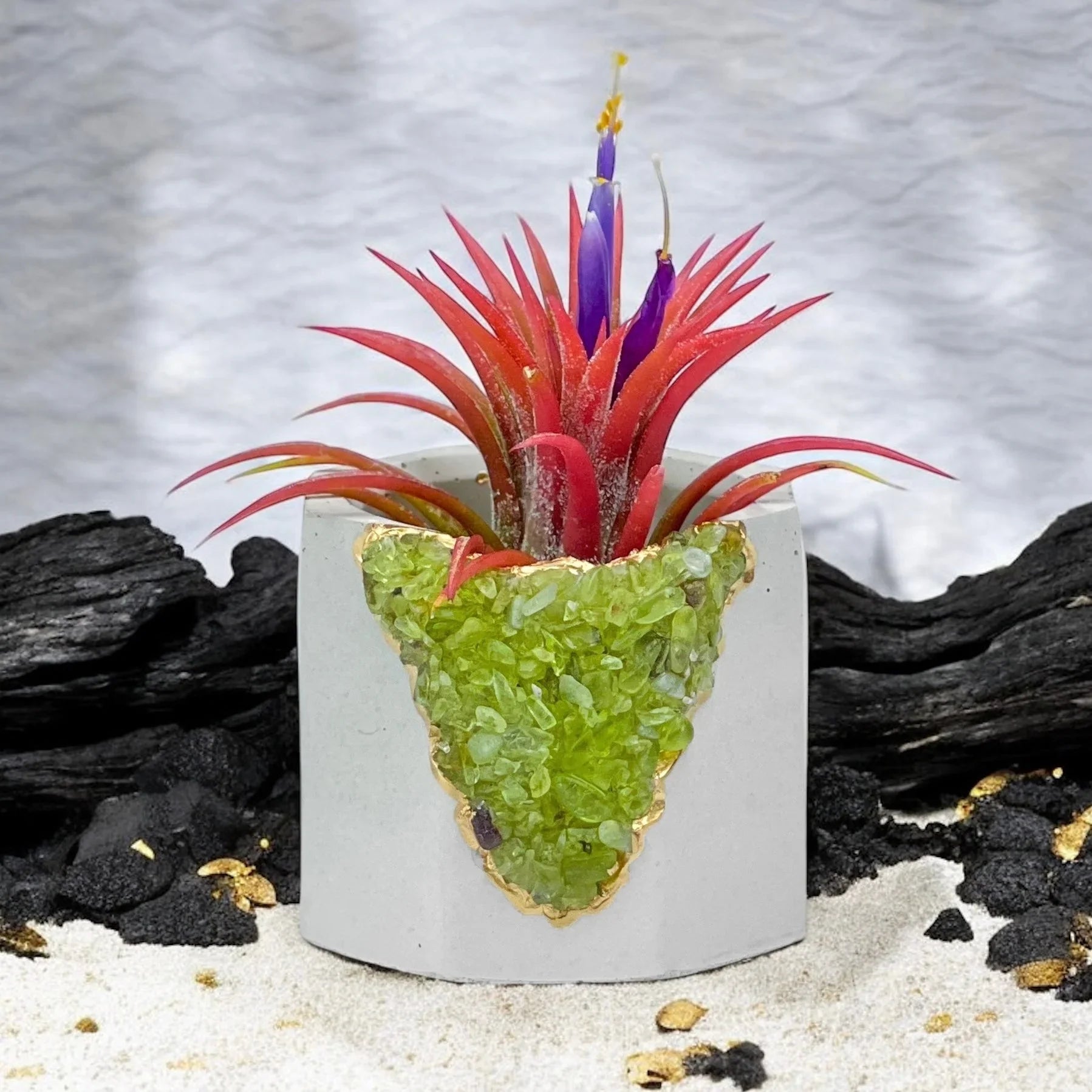 GREEN PERIDOT GEODE PLANTER AURA 8 HOME