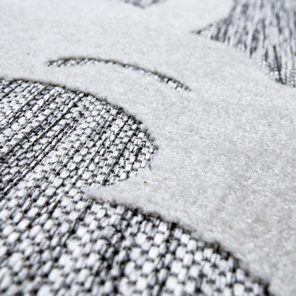 Kids Rug Lilo with Cute Llama Motif - Grey White, detail shot - House Of Avana