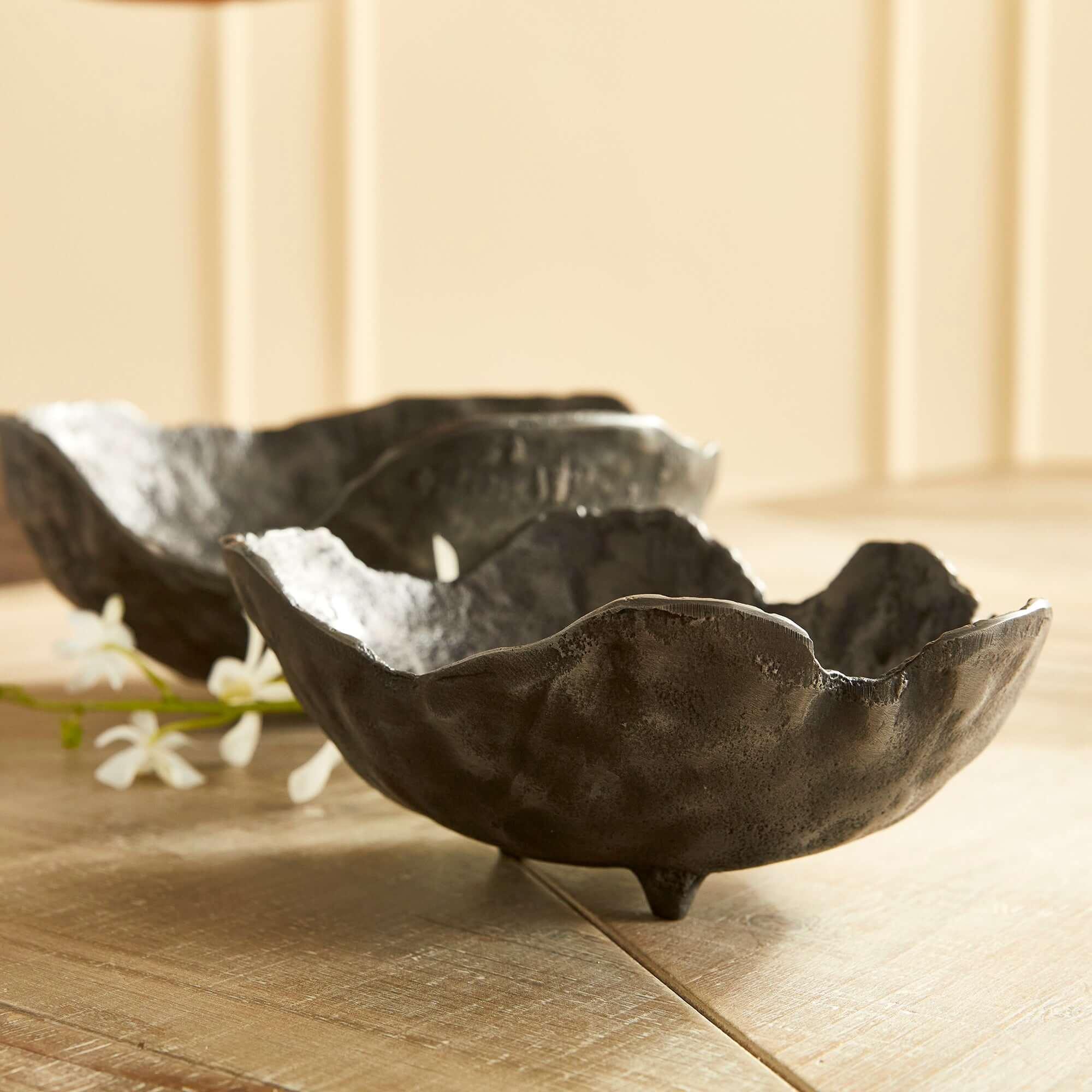 Hand-Sculpted Bronze Decorative Bowls (Set of 2) Vintage Shopper