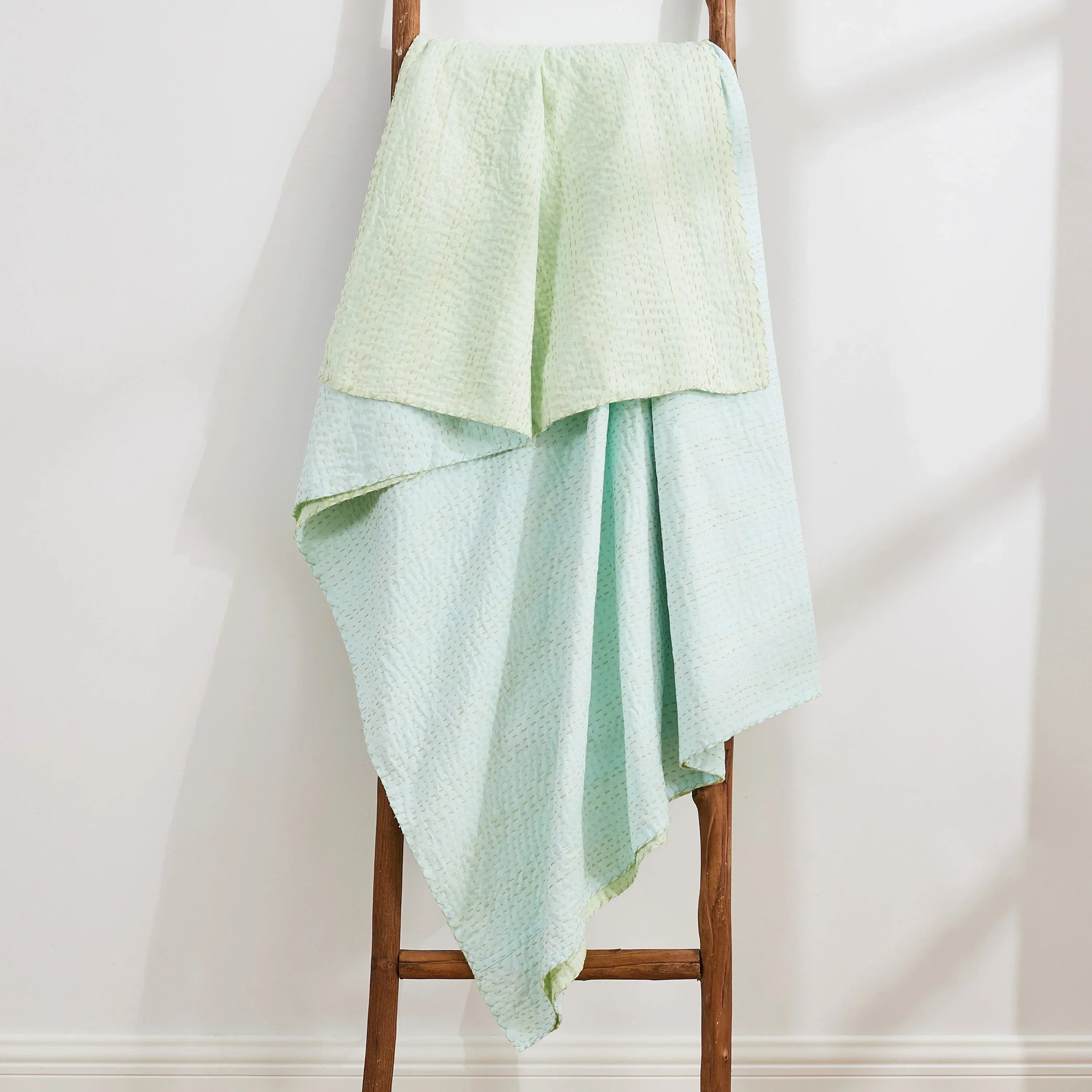 Hand Stitched Reversible Kantha Throws Mélange Home