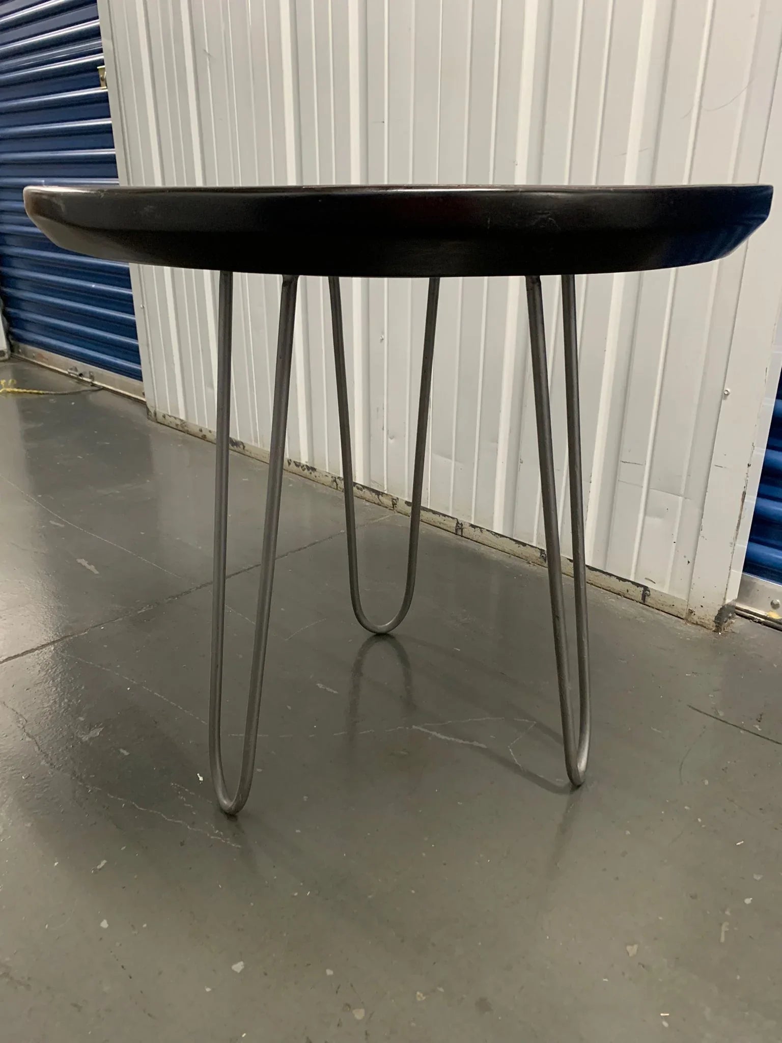 Handmade Solidwood Round End Table With Iron Legs - House Of Avana