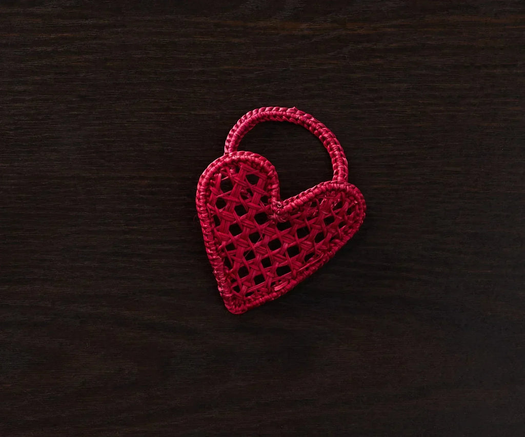 Handwoven Heart Napkin Rings – Set of 4 Palm Napkin Holders Payton James