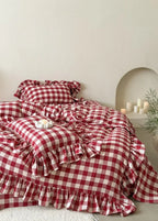 Hattie Gingham Ruffle Bedding Set / Red Ever Lasting