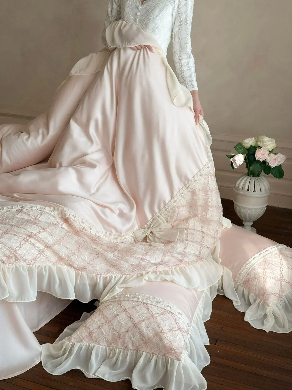 Haute Pearl TENCEL™ Bedding Set / White Romance Ever Lasting