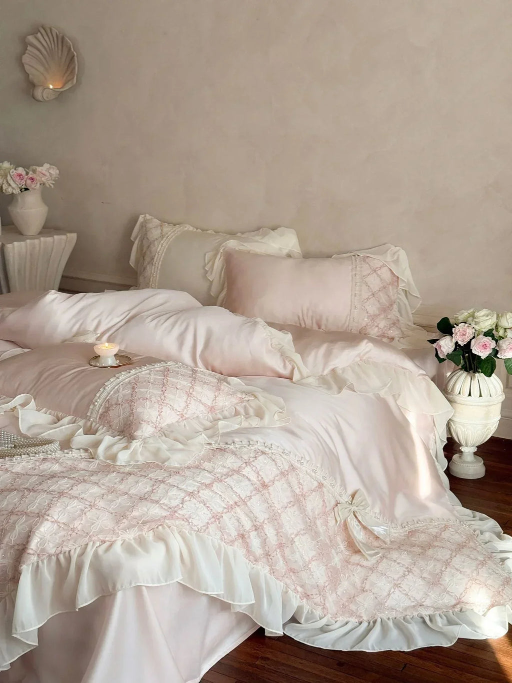 Haute Pearl TENCEL™ Bedding Set / White Romance Ever Lasting
