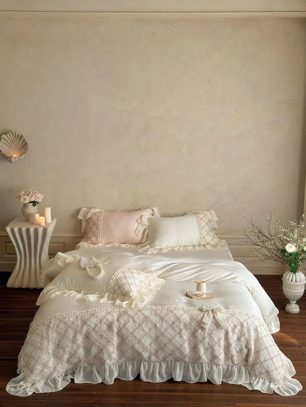 Haute Pearl TENCEL™ Bedding Set / White Romance Ever Lasting