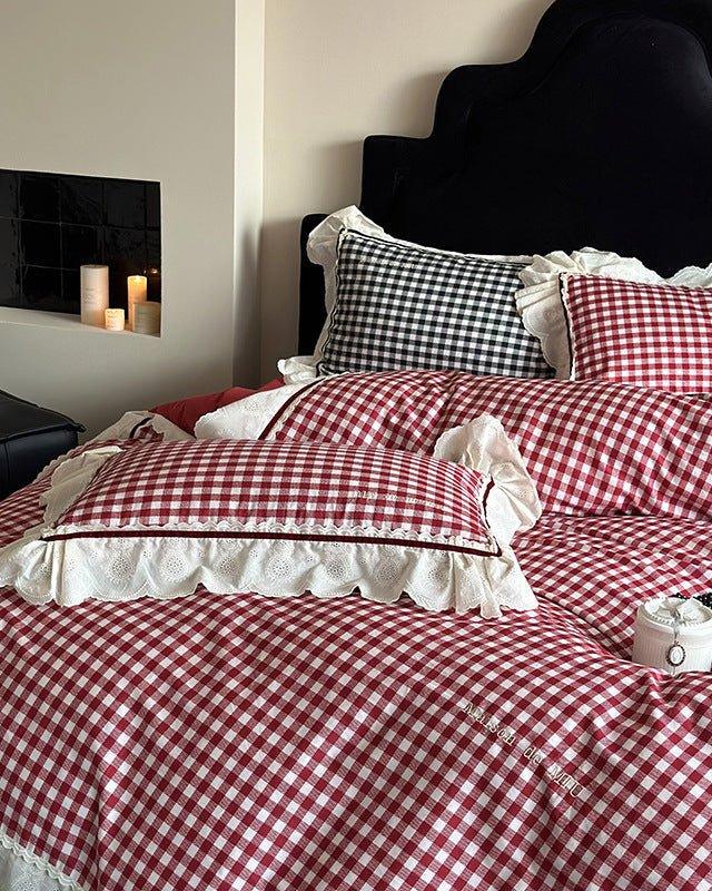 Hazel Vintage Gingham Ruffle Bedding Set / Black Ever Lasting