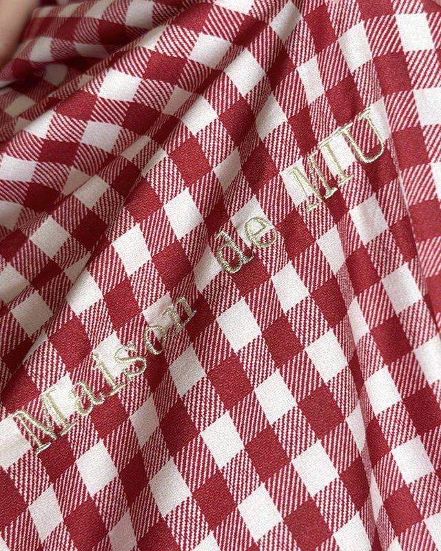 Hazel Vintage Gingham Ruffle Bedding Set / Black Ever Lasting