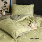 Hidden Garden Jacquard Floral Bedding Set / Moss Green Ever Lasting