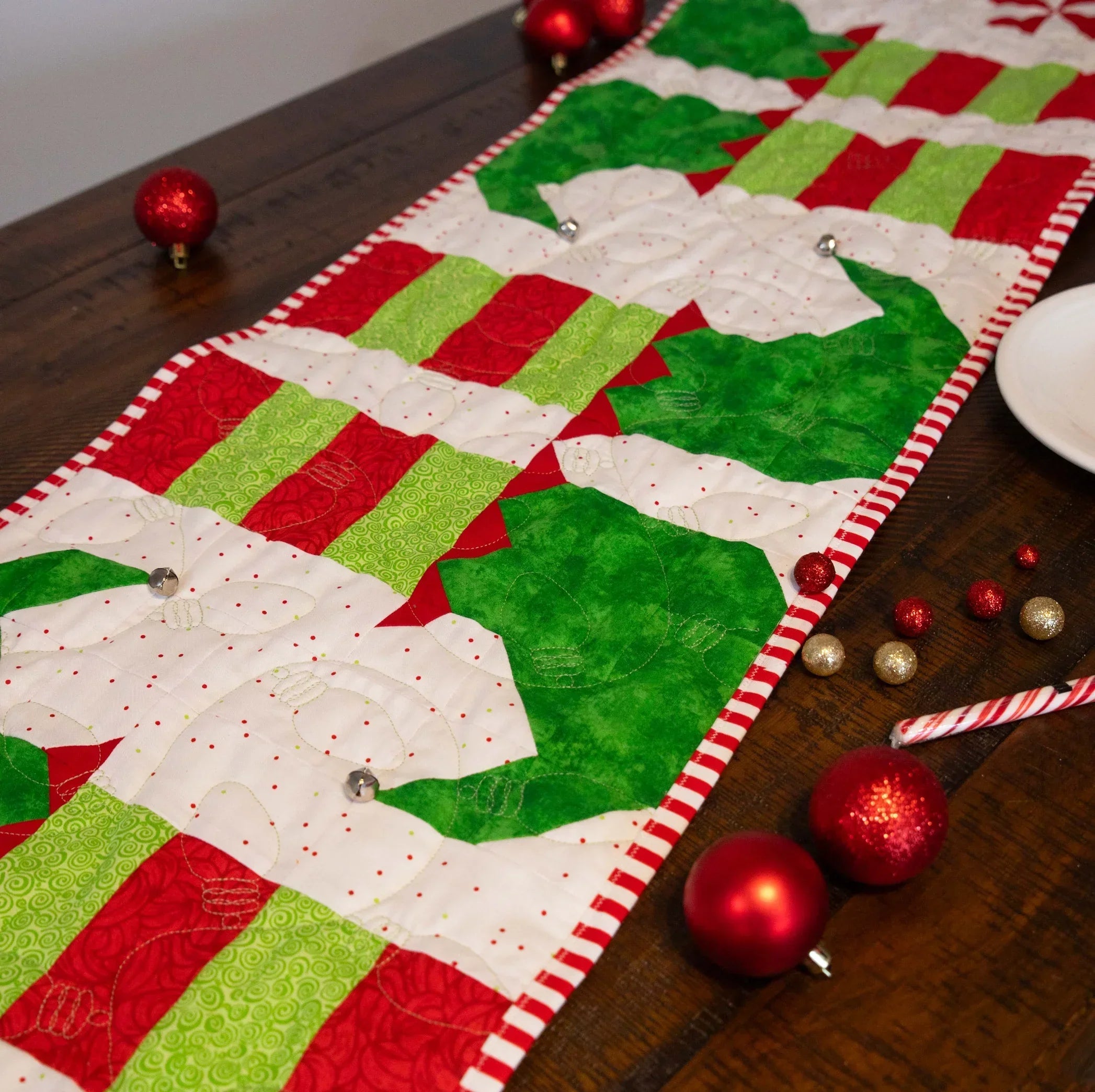 Holiday Quilted Table Runner Kit Bundle Block Party Quilt Co