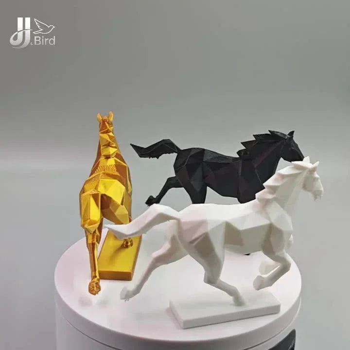 Horse Sculpture - Modern White Low-Poly