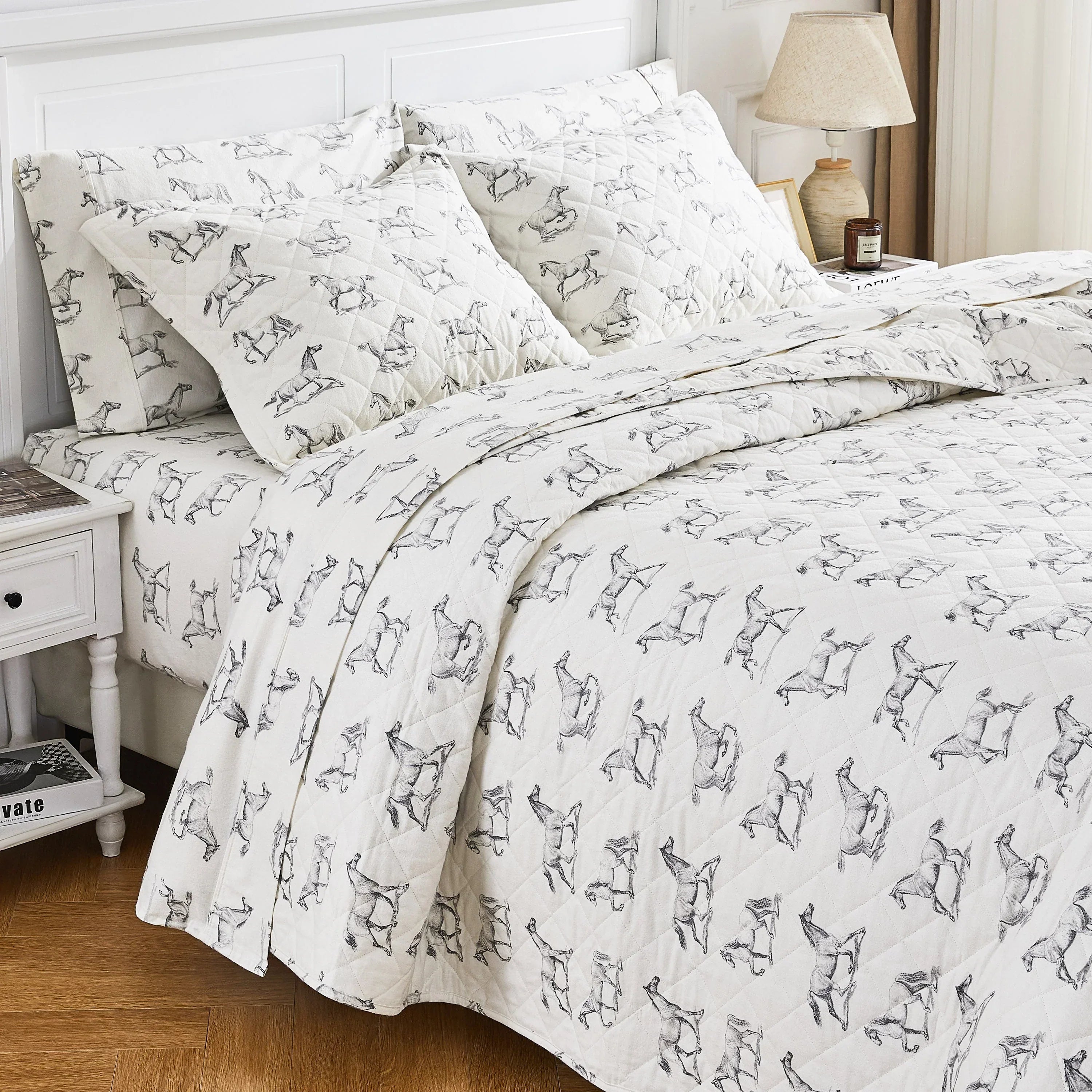 Horses Cotton Flannel Quilt Set Mélange Home