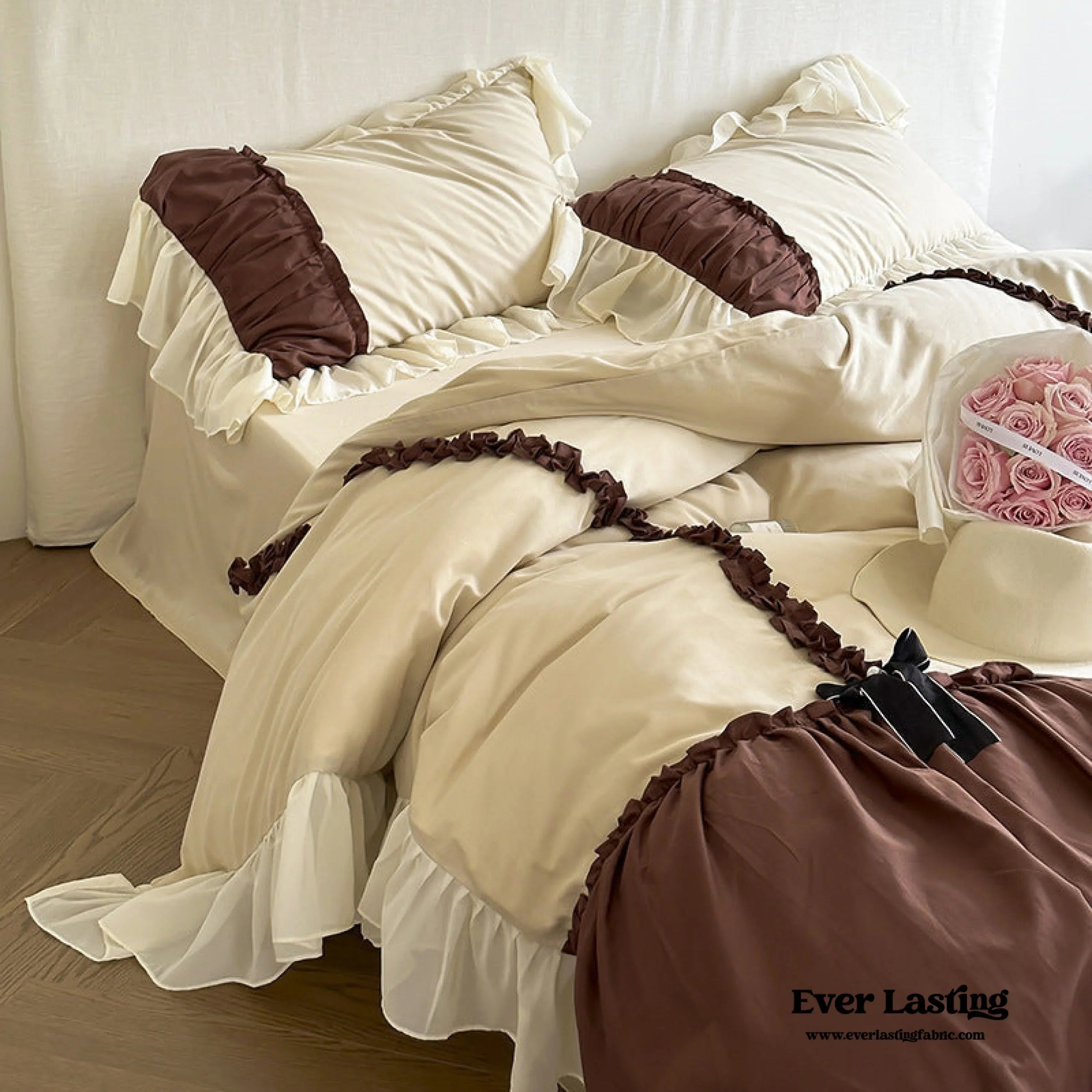 Hot Cocoa Ruffle Bedding Set / Beige Brown Ever Lasting