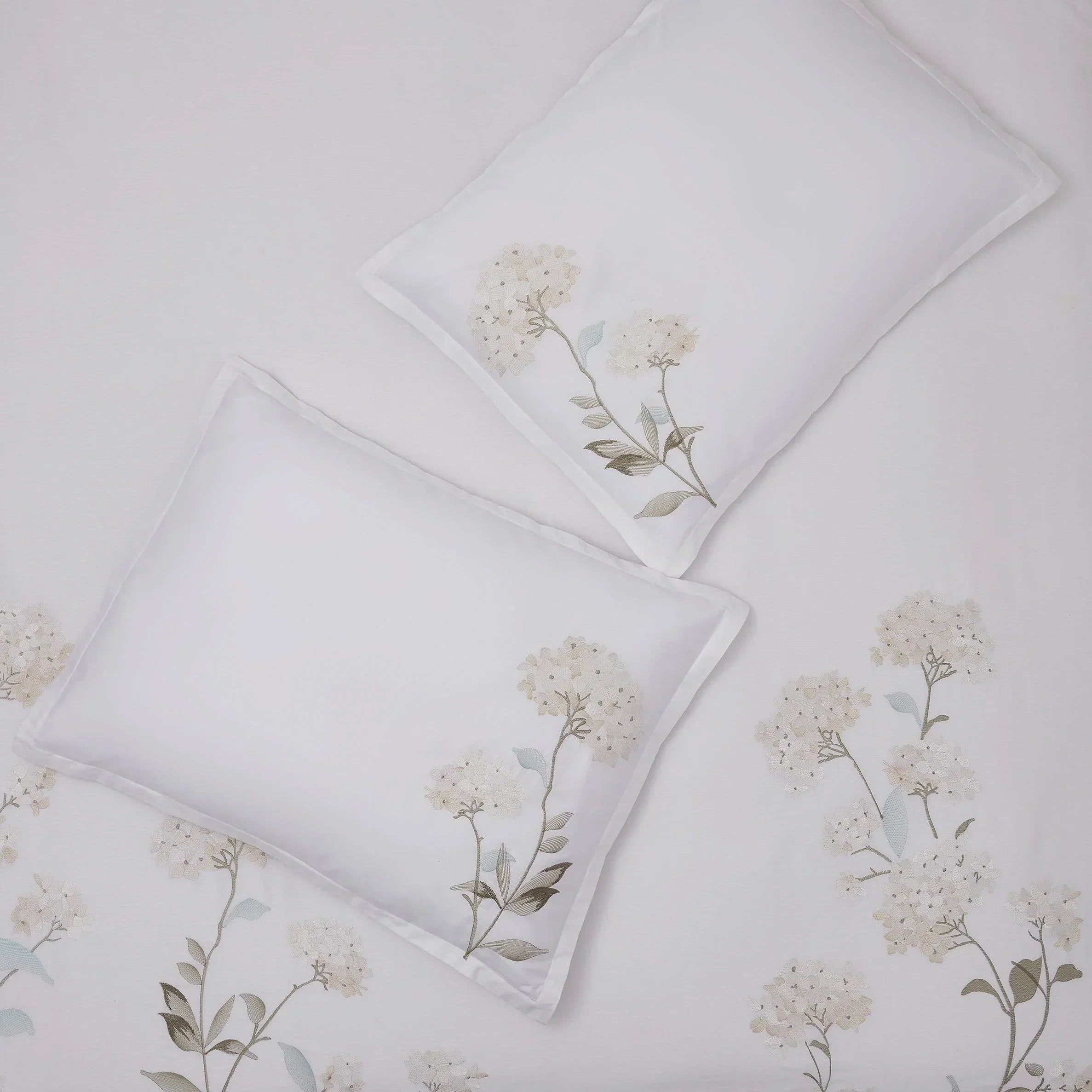 Hydrangea 100% Cotton Embroidered Duvet Cover Set Mélange Home