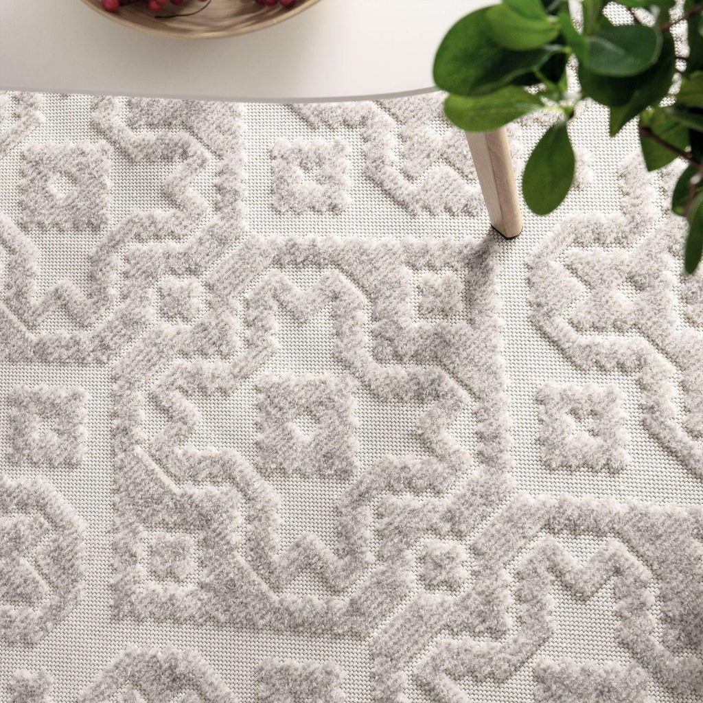 In- & Outdoor Rug Marrakesh High/Low Effect Trellis in Cream RugYourHome