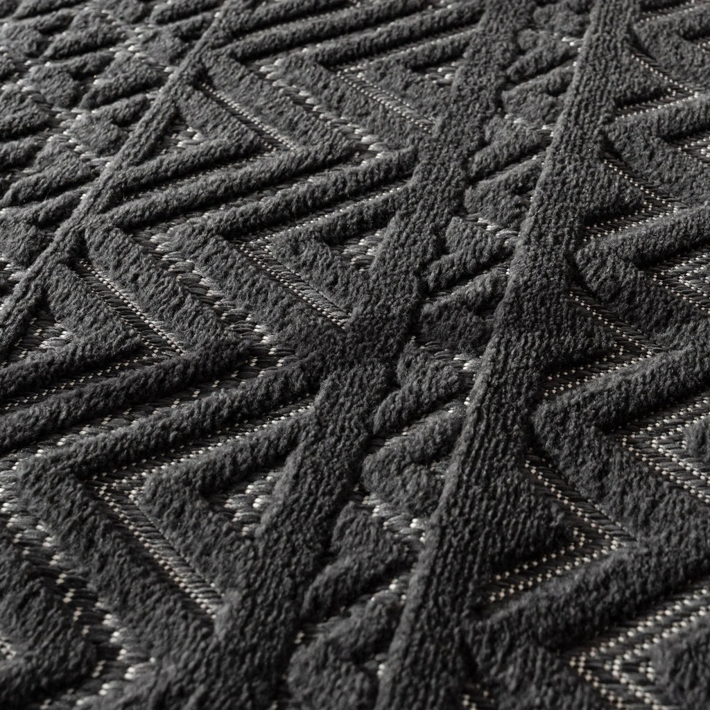 Indoor Outdoor Rug Livorno Boho High-low Pattern in Anthracite, back view - House Of Avana