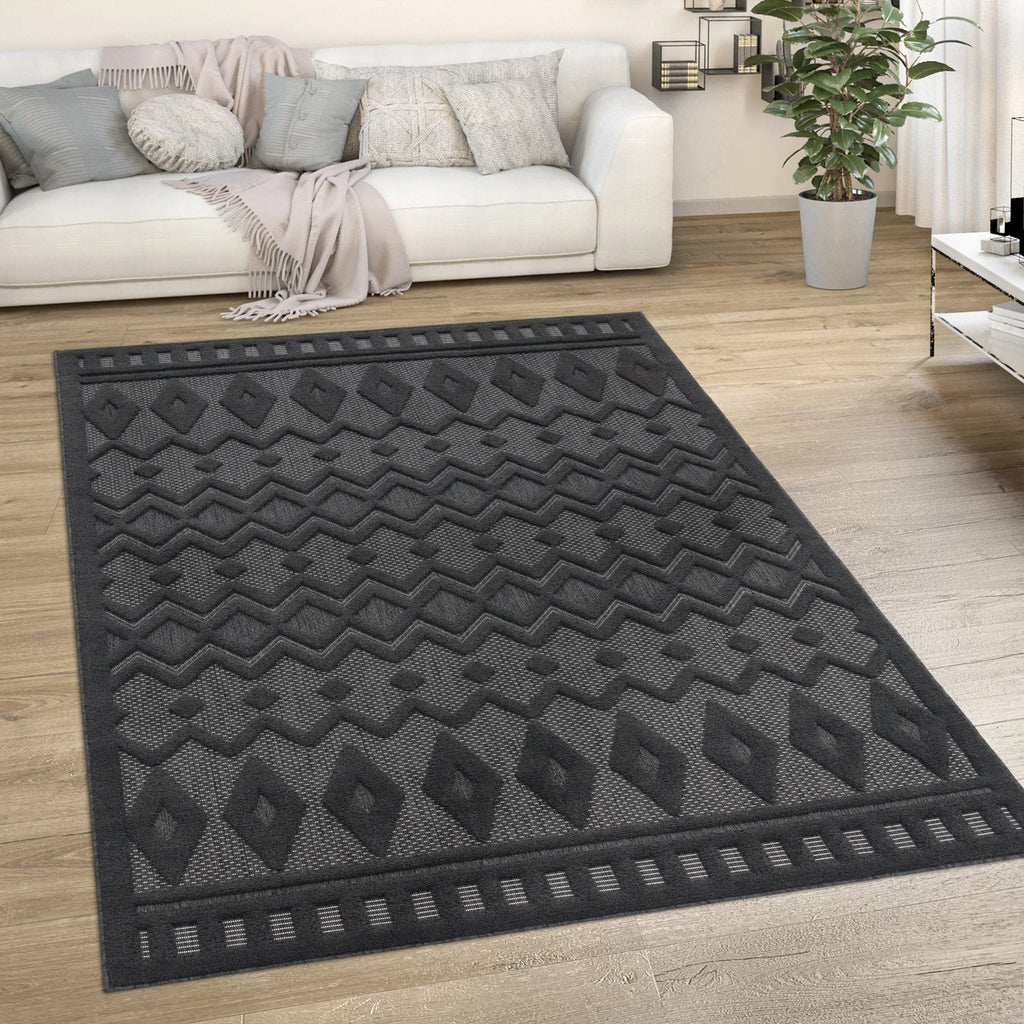 Indoor Outdoor Rug Livorno Geometric Trellis Pattern In Anthracite RugYourHome