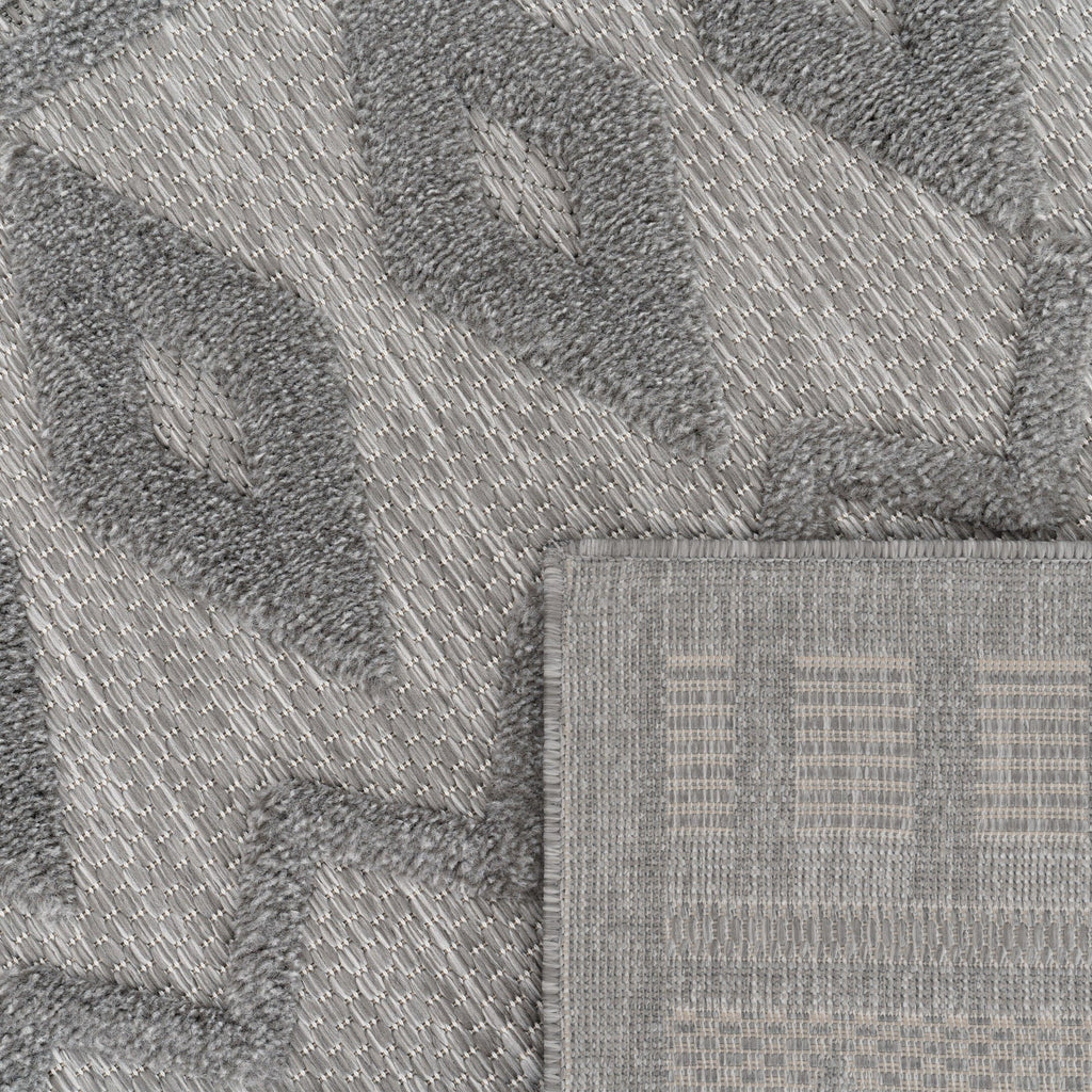 Indoor Outdoor Rug Livorno Geometric Trellis Pattern in Grey, detail shot - House Of Avana