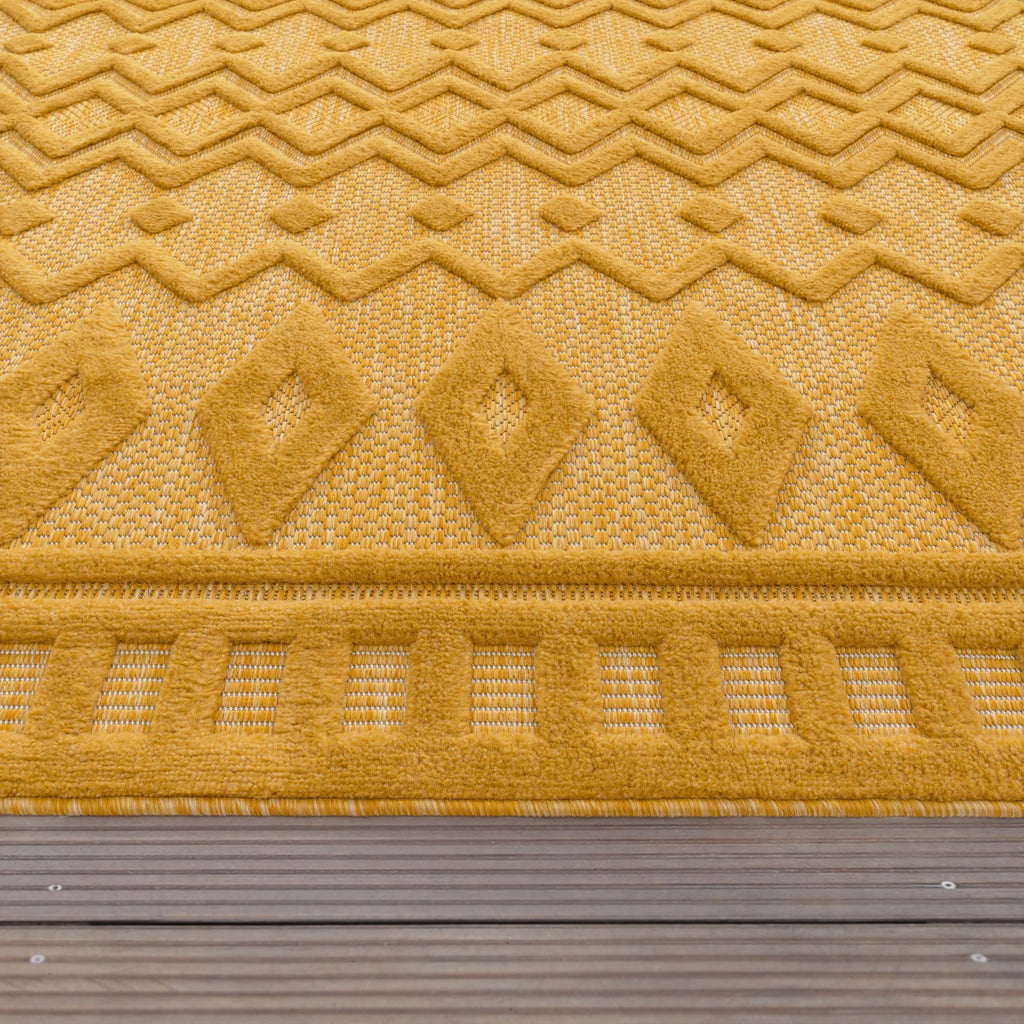 Indoor Outdoor Rug Livorno Geometric Trellis Pattern In Yellow RugYourHome
