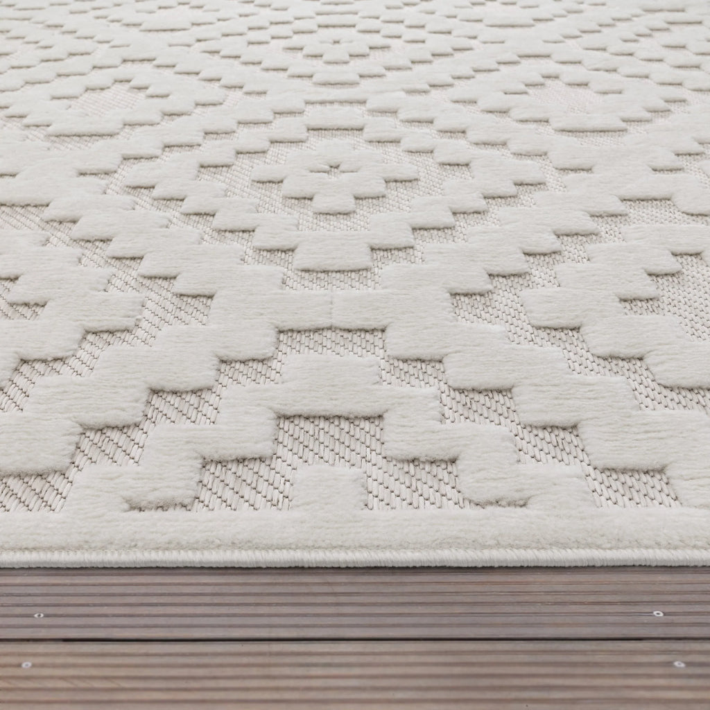Indoor Outdoor Rug Livorno Trellis High-Low Pattern In Cream RugYourHome