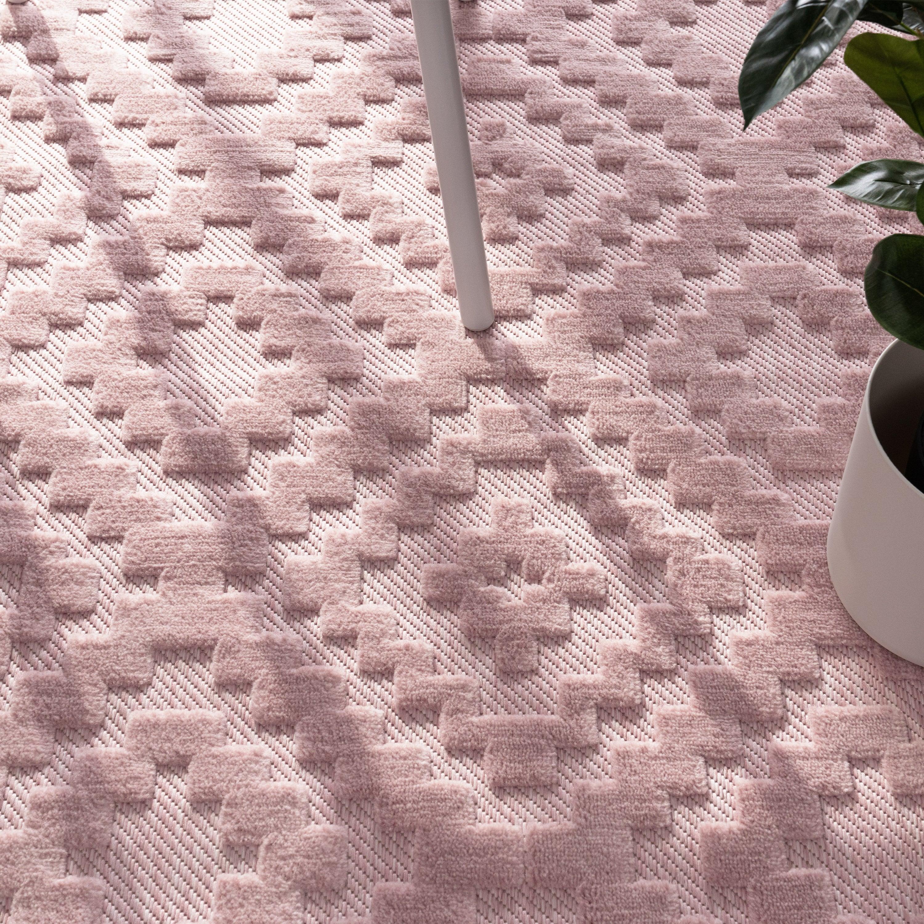 Indoor Outdoor Rug Livorno Trellis High-Low Pattern In Pink RugYourHome