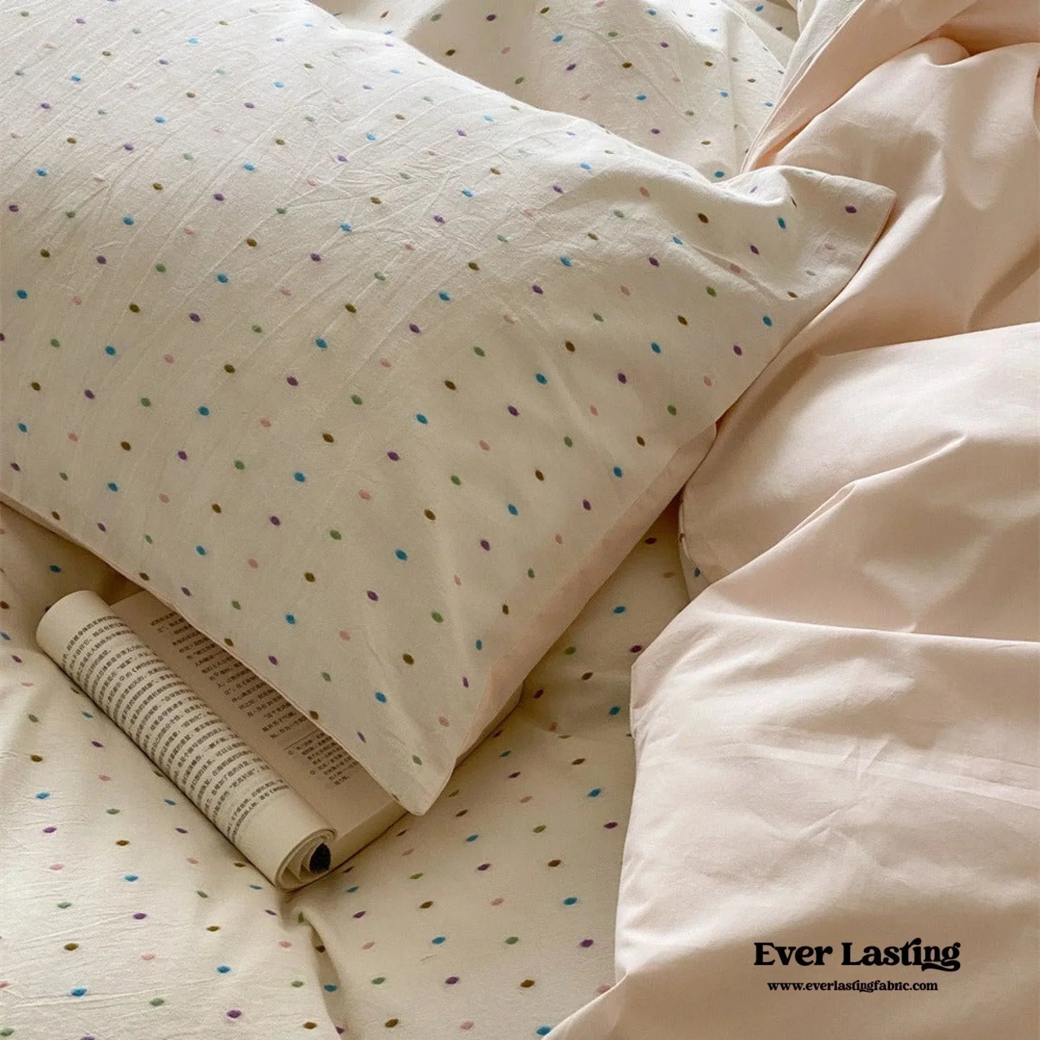 Iris Polka Dot Jacquard Bedding Set Ever Lasting
